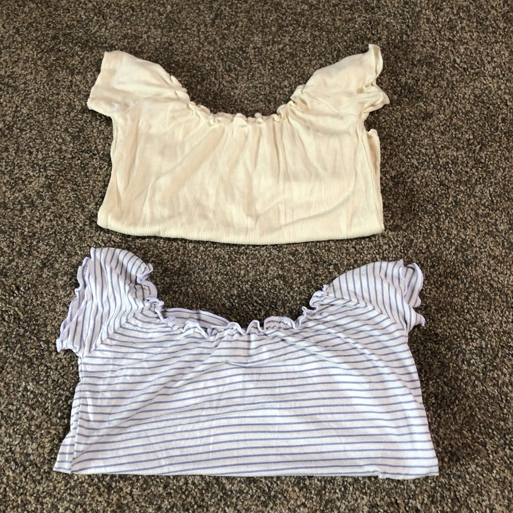 Brandy Melville off the shoulder tops!